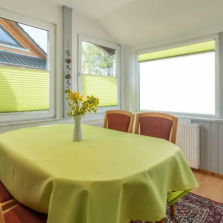 Bungalow Am Krebssee Holiday home Neu Sallenthin